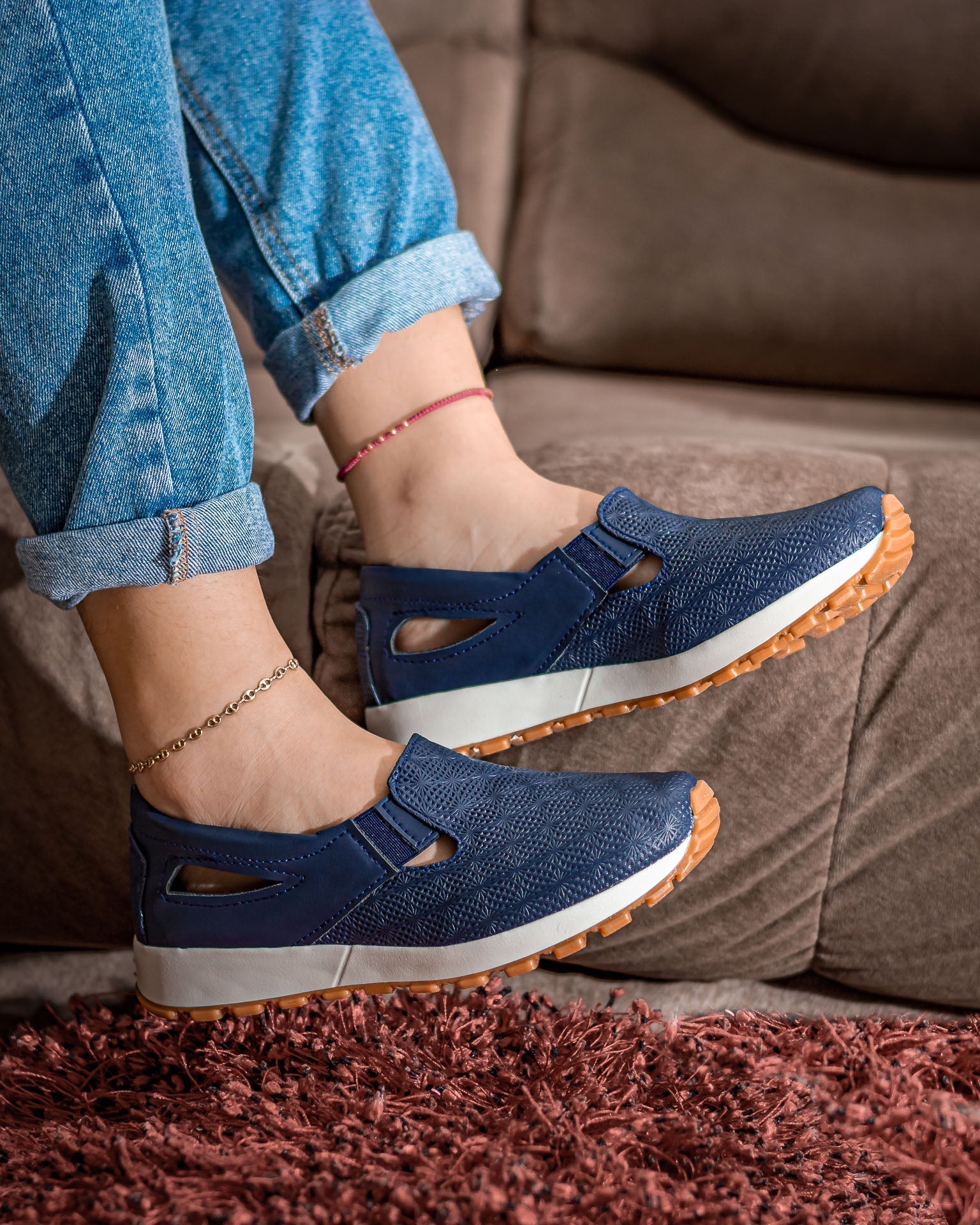 gid://shopify/MediaImage/24692156792926